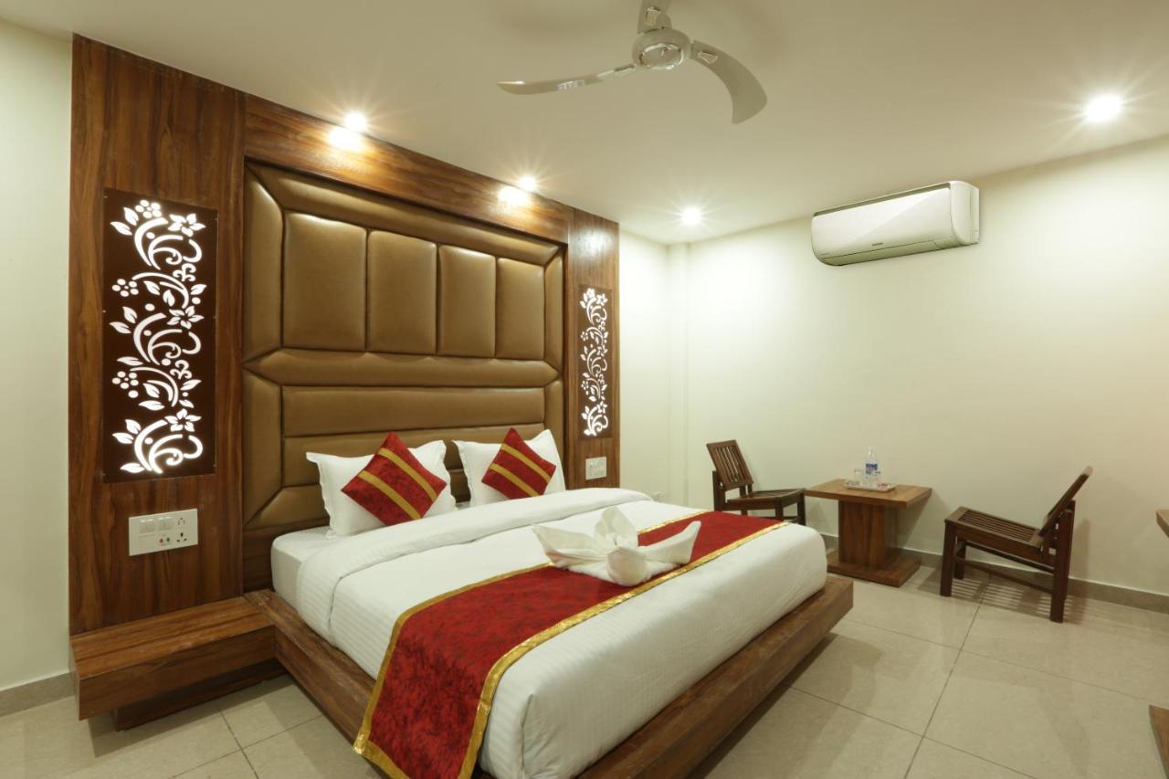 Hotel Katra Grand Exterior foto